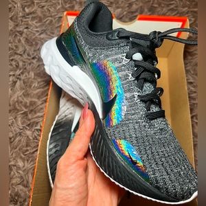 NIB Nike Women's React Infinity Run Flyknit 3 Premium - Sz 6.5